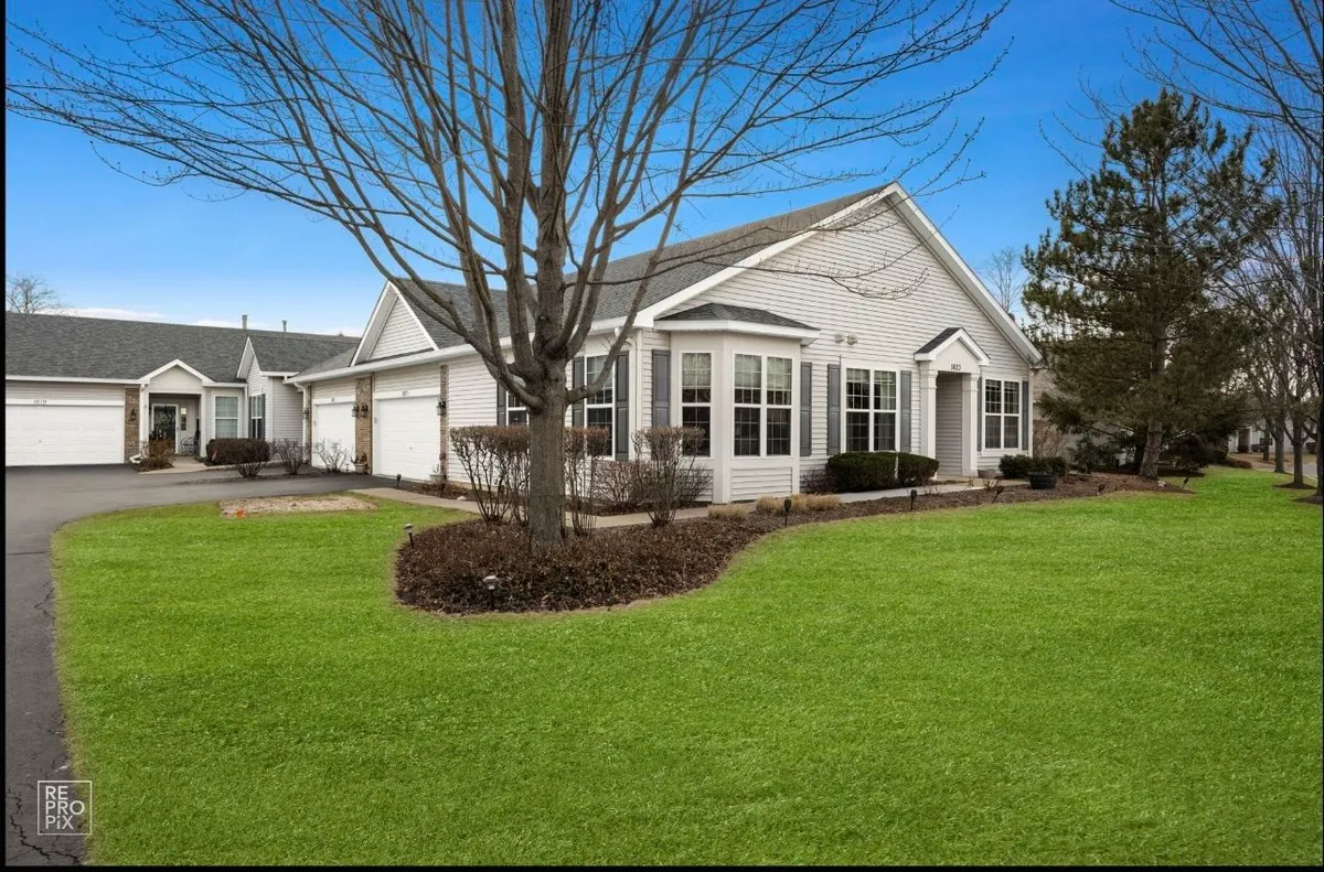 Property Slideshow image 1 of 10 | 1623 cadillac cir, Romeoville, IL, 60446