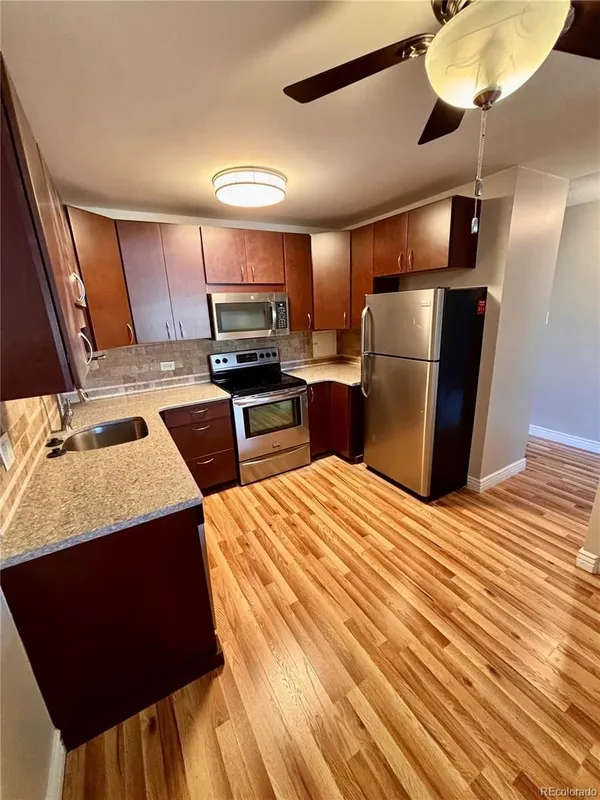 Property Slideshow image 1 of 7 | 655 s alton way 1a, Denver, CO, 80247