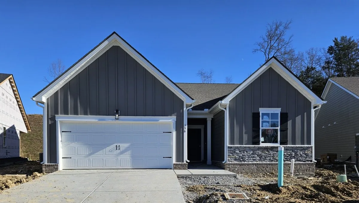Property Slideshow image 1 of 34 | 356 stonehaus cir, Antioch, TN, 37013