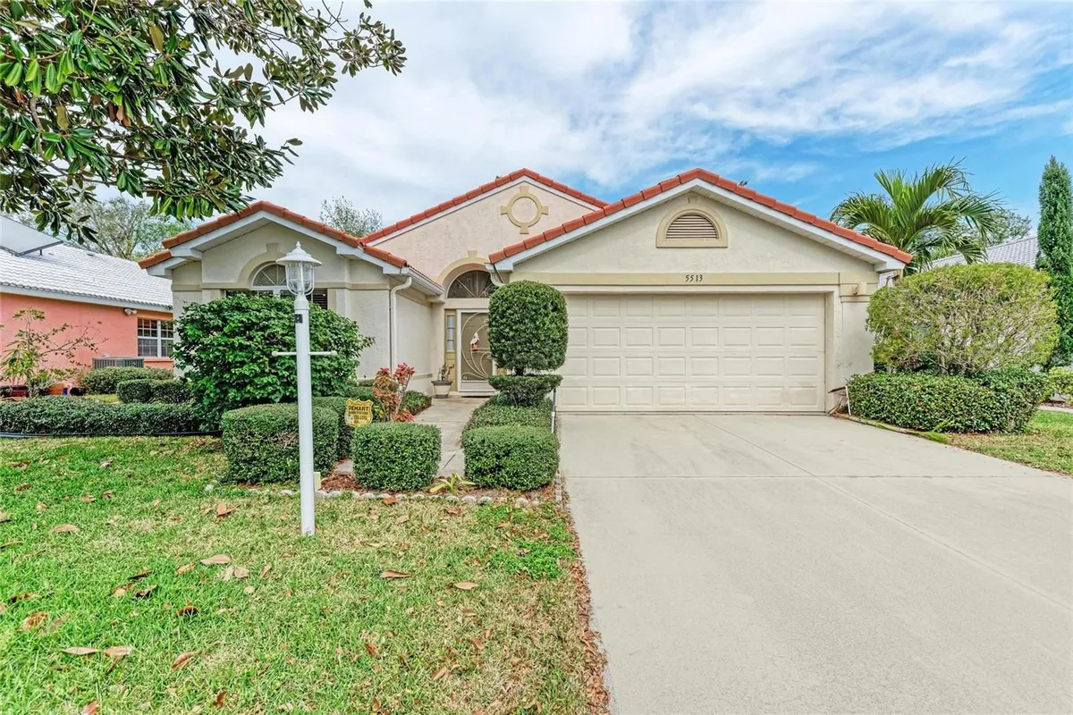Property Slideshow image 1 of 43 | 5513 83rd ter, Sarasota, FL, 34243