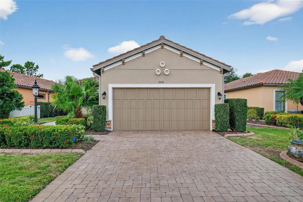 Property Slideshow image 1 of 83 | 5016 savona run, Bradenton, FL, 34211