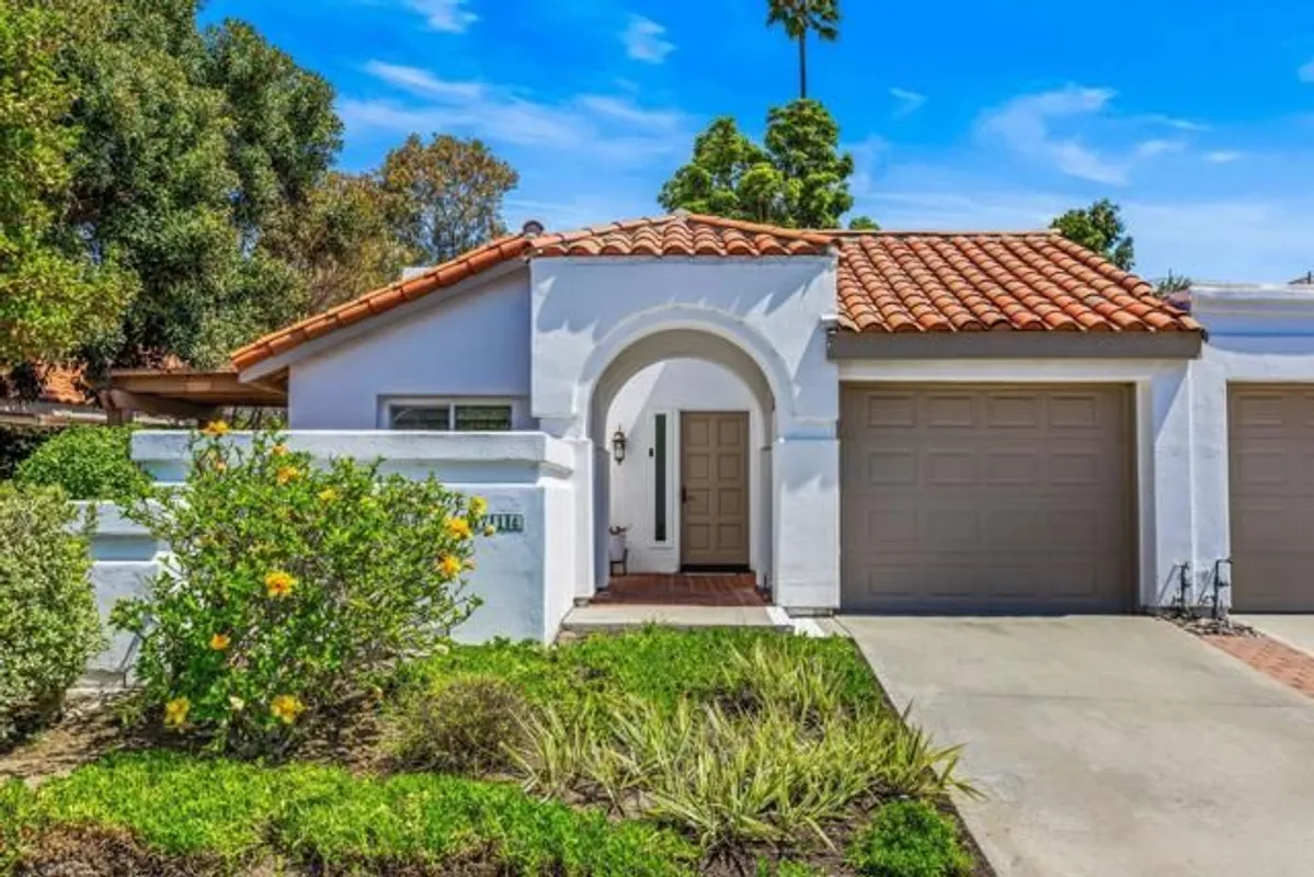Property Slideshow image 1 of 42 | 4714 majorca way, Oceanside, CA, 92056