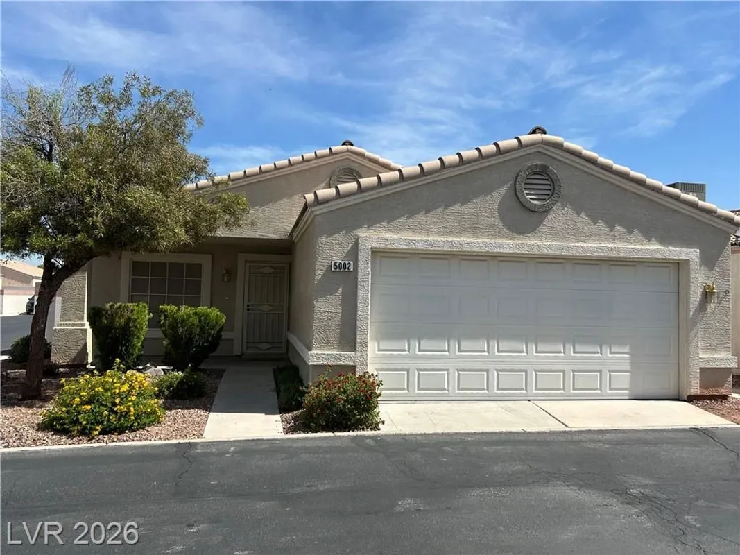 Property Slideshow image 1 of 29 | 5002 mascaro dr, Las Vegas, NV, 89122