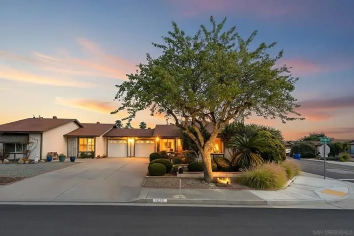 Property Slideshow image 1 of 29 | 1572 peacock blvd, Oceanside, CA, 92056