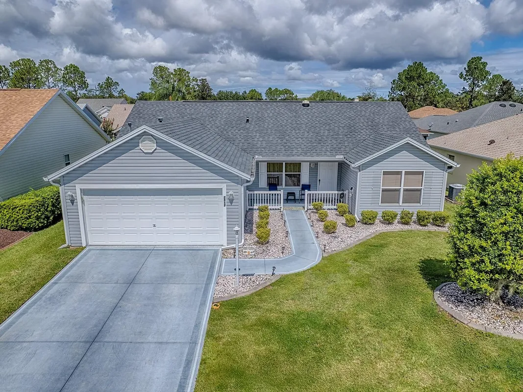 Property Slideshow image 1 of 42 | 2412 merida cir, The Villages, FL, 32162