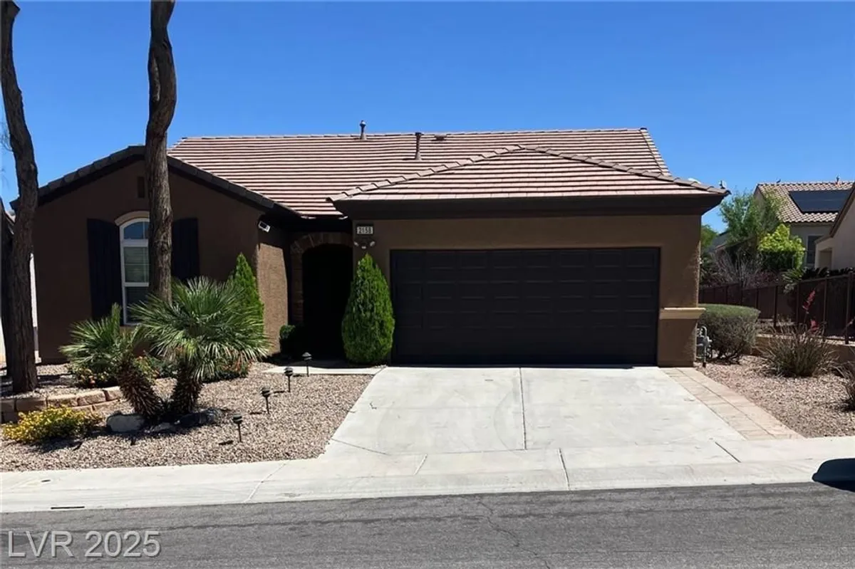 Property Slideshow image 1 of 31 | 2158 alyssa jade dr, Henderson, NV, 89052