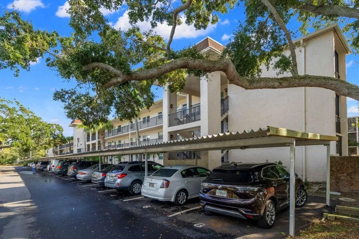 Property Slideshow image 1 of 50 | 871 new york ave 307, Dunedin, FL, 34698