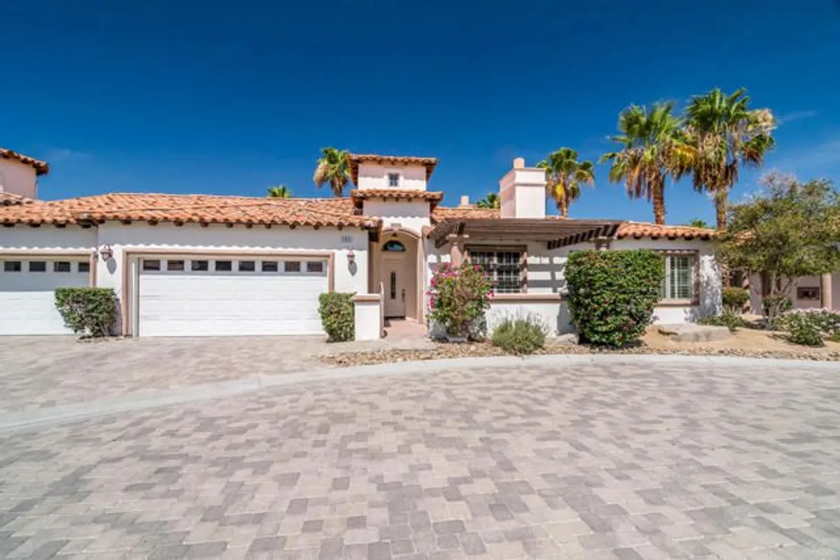 Property Slideshow image 1 of 40 | 208 piazza di sotto, Palm Desert, CA, 92260