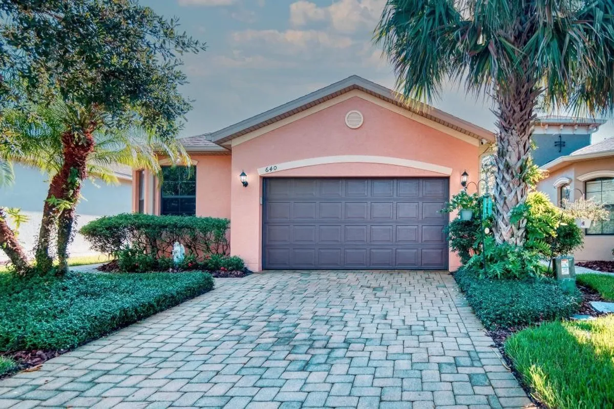 Property Slideshow image 1 of 61 | 640 grand canal dr, Kissimmee, FL, 34759