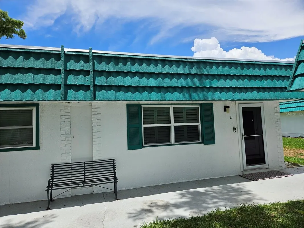 Property Slideshow image 1 of 47 | 205 kings blvd blvd c-71, Sun City Center, FL, 33573