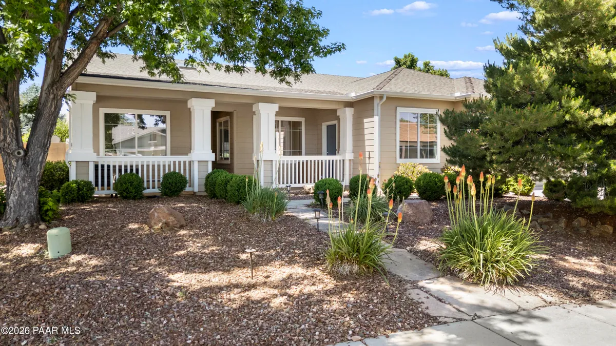 Property Slideshow image 1 of 35 | 7673 e circle wagons way, Prescott Valley, AZ, 86315