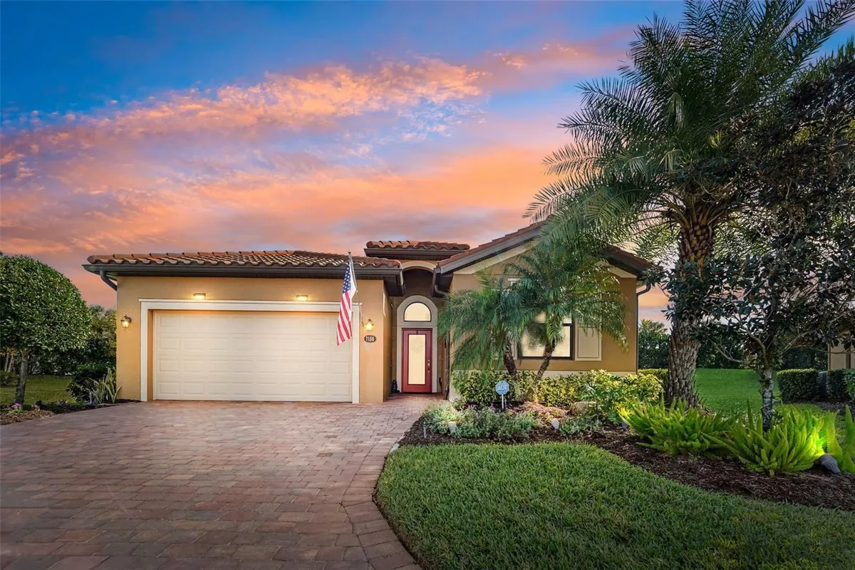 Property Slideshow image 1 of 39 | 7156 marsh view ter, Bradenton, FL, 34212