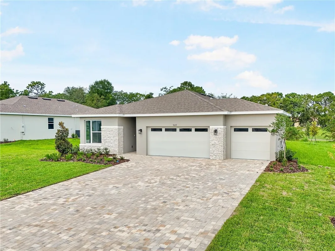 Property Slideshow image 1 of 46 | 9229 players dr, Weeki Wachee, FL, 34613