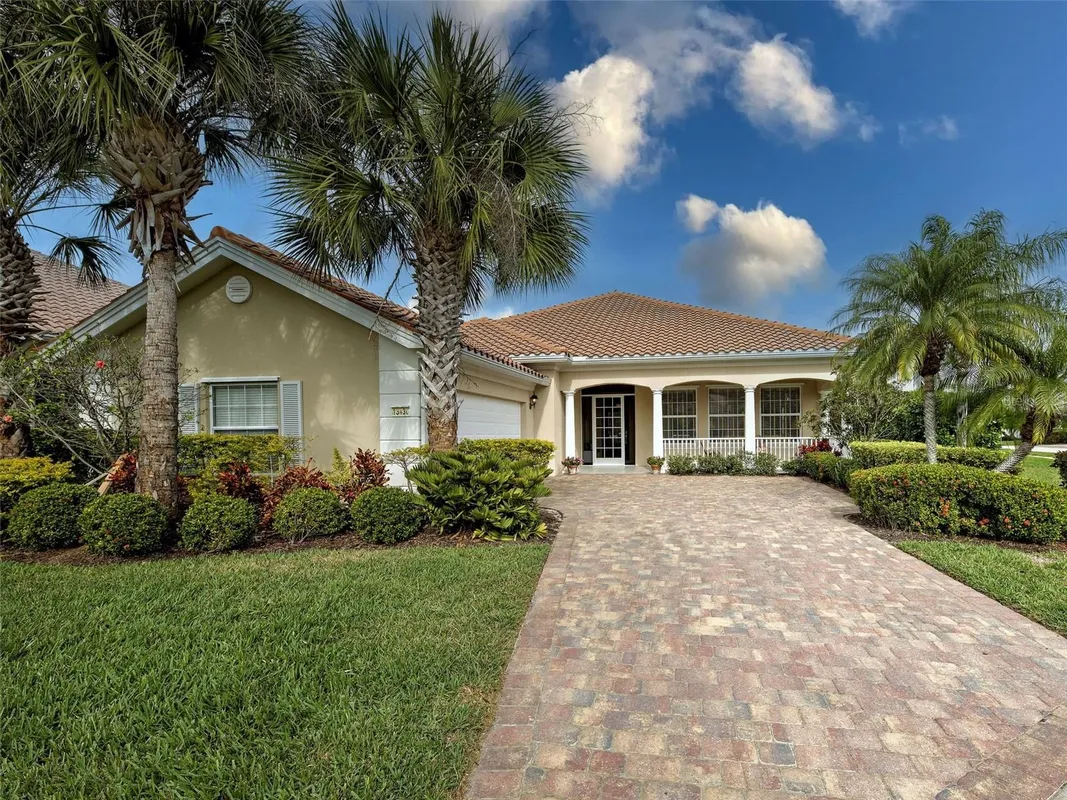 Property Slideshow image 1 of 74 | 13430 bastiano st, Venice, FL, 34293