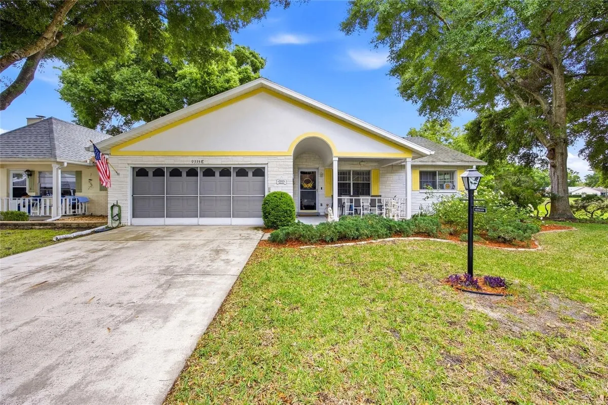 Property Slideshow image 1 of 42 | 9335 sw 85th ter e, Ocala, FL, 34481