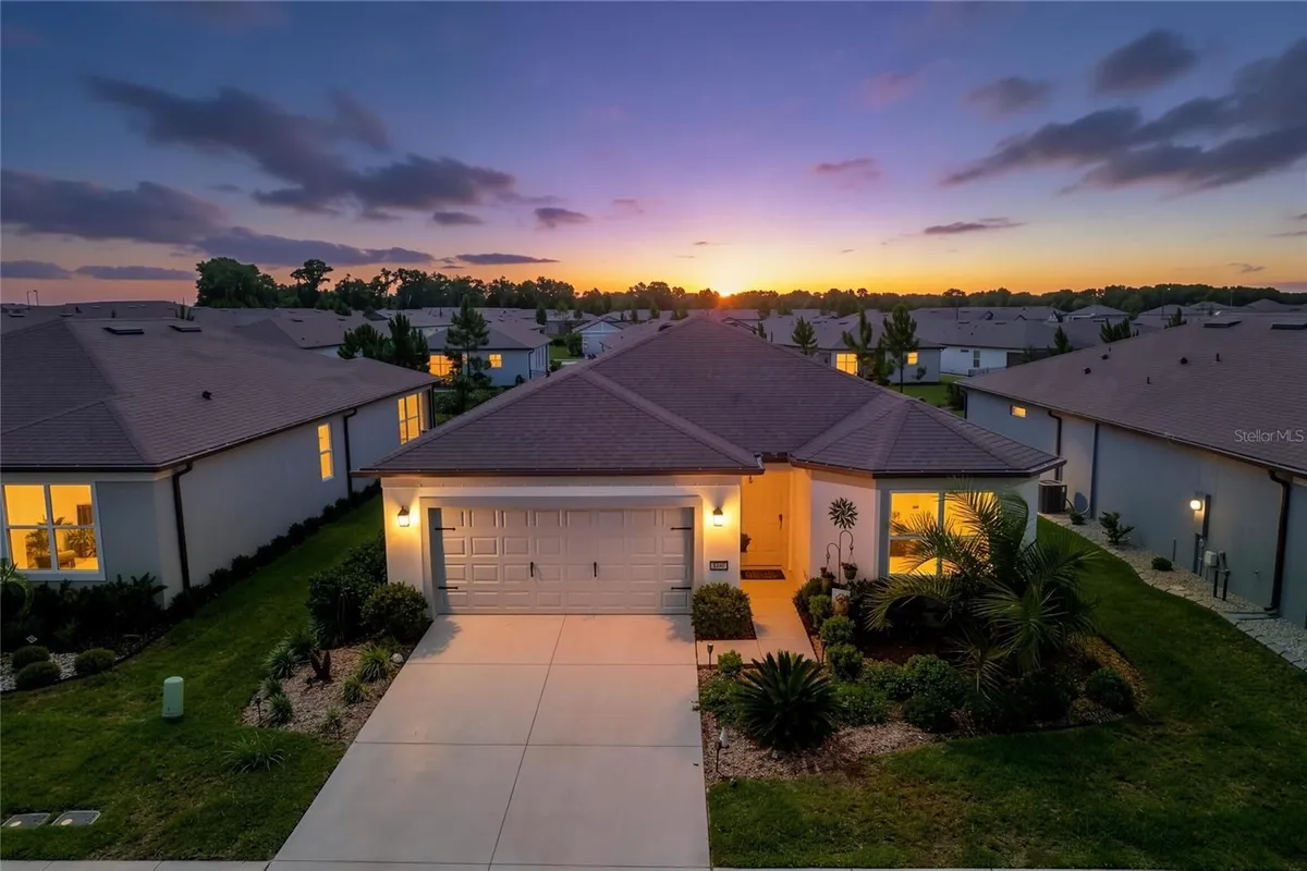 Property Slideshow image 1 of 39 | 8480 sw 52nd lane rd, Ocala, FL, 34481