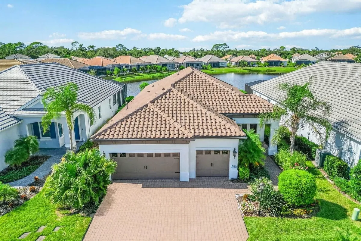 Property Slideshow image 1 of 61 | 21512 palatka dr, Venice, FL, 34293