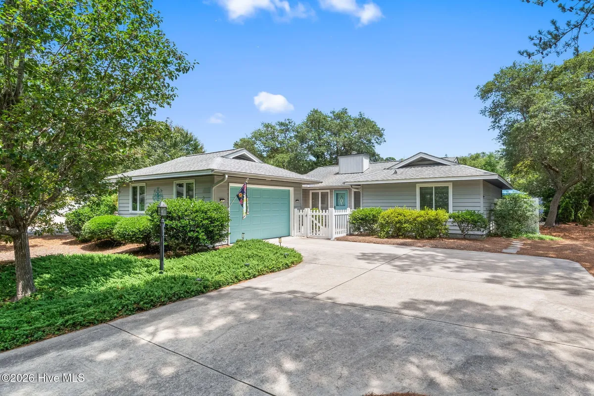 Property Slideshow image 1 of 43 | 609 camellia ln, Sunset Beach, NC, 28468