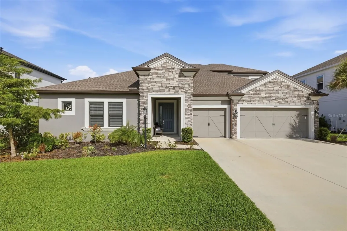 Property Slideshow image 1 of 51 | 4430 pond brook ct, Bradenton, FL, 34211