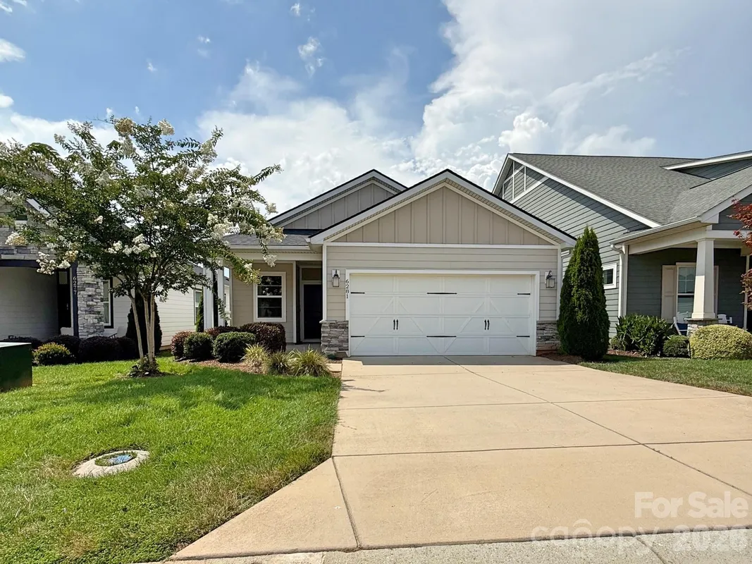 Property Slideshow image 1 of 48 | 6281 raven rock dr, Denver, NC, 28037