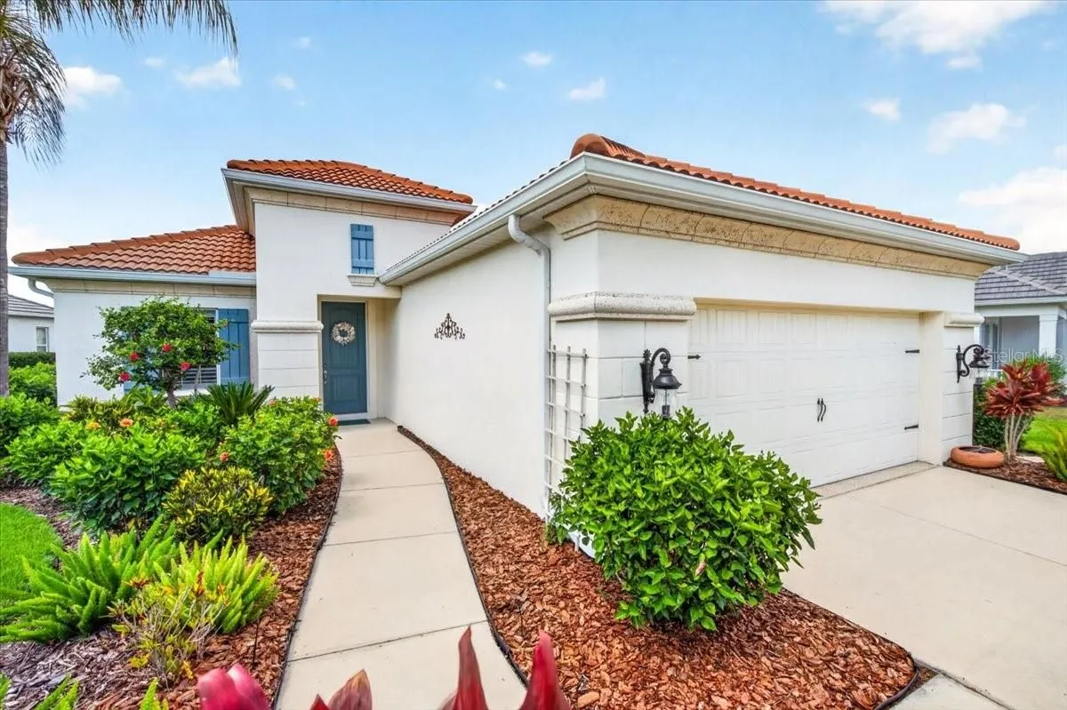 Property Slideshow image 1 of 63 | 12186 wakulla pl, Venice, FL, 34293