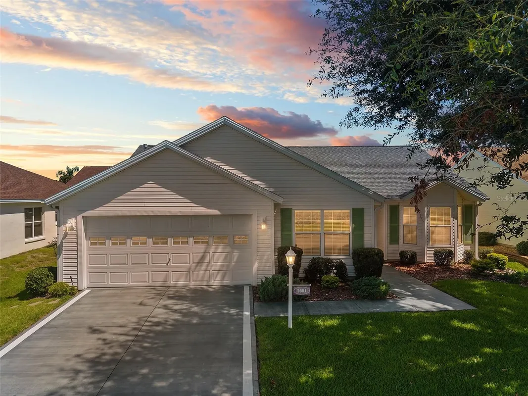 Property Slideshow image 1 of 38 | 1681 shelburne ln, The Villages, FL, 32162