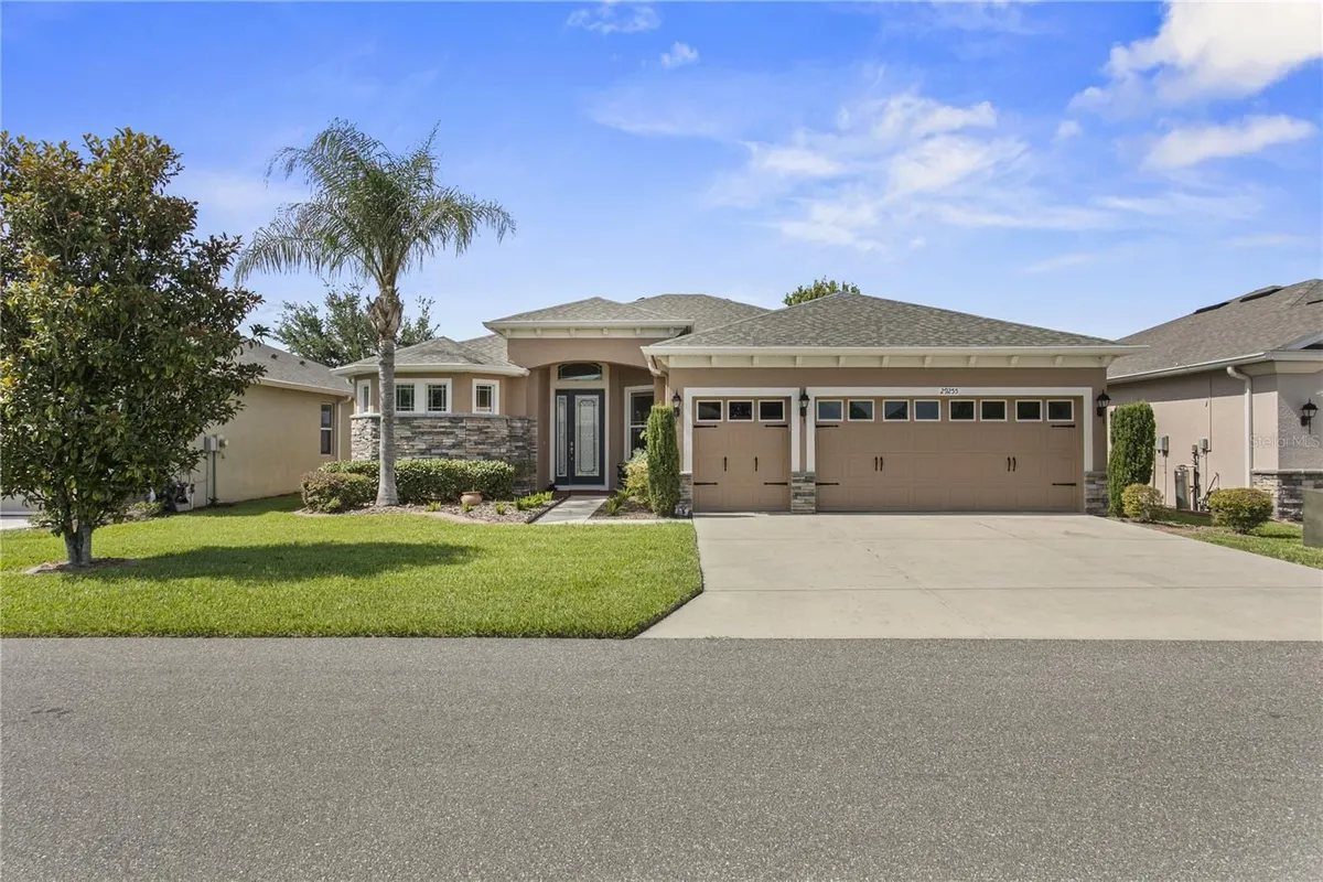 Property Slideshow image 1 of 90 | 29255 grass bunker dr, San Antonio, FL, 33576