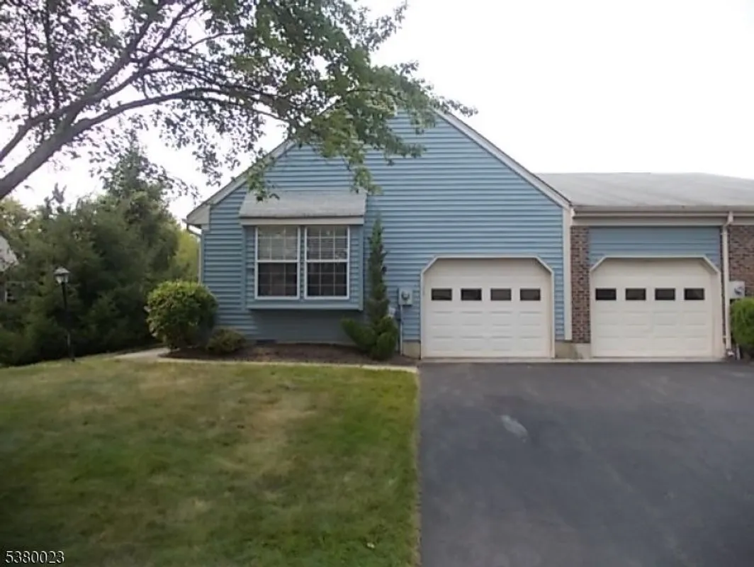 Property Slideshow image 1 of 10 | 29 hillsborough dr, Monroe Twp, NJ, 08831