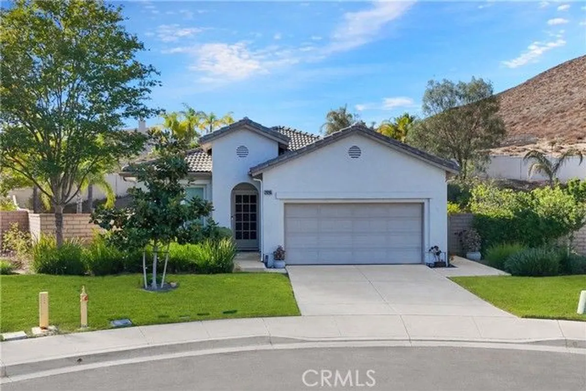 Property Slideshow image 1 of 32 | 29285 sand creek cir, Menifee, CA, 92584