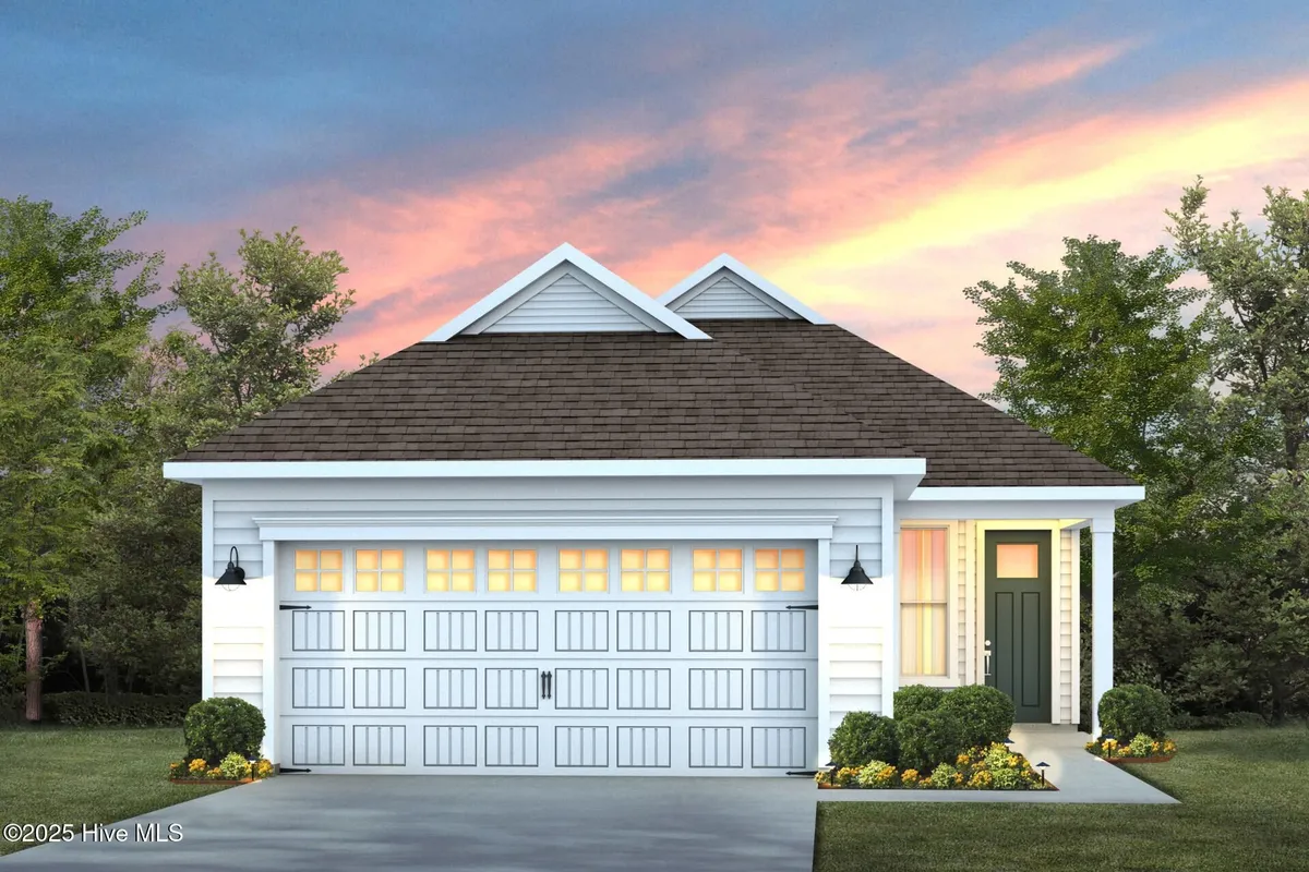 Property Slideshow image 1 of 20 | 5936 moonshell loop # 1147, Wilmington, NC, 28412