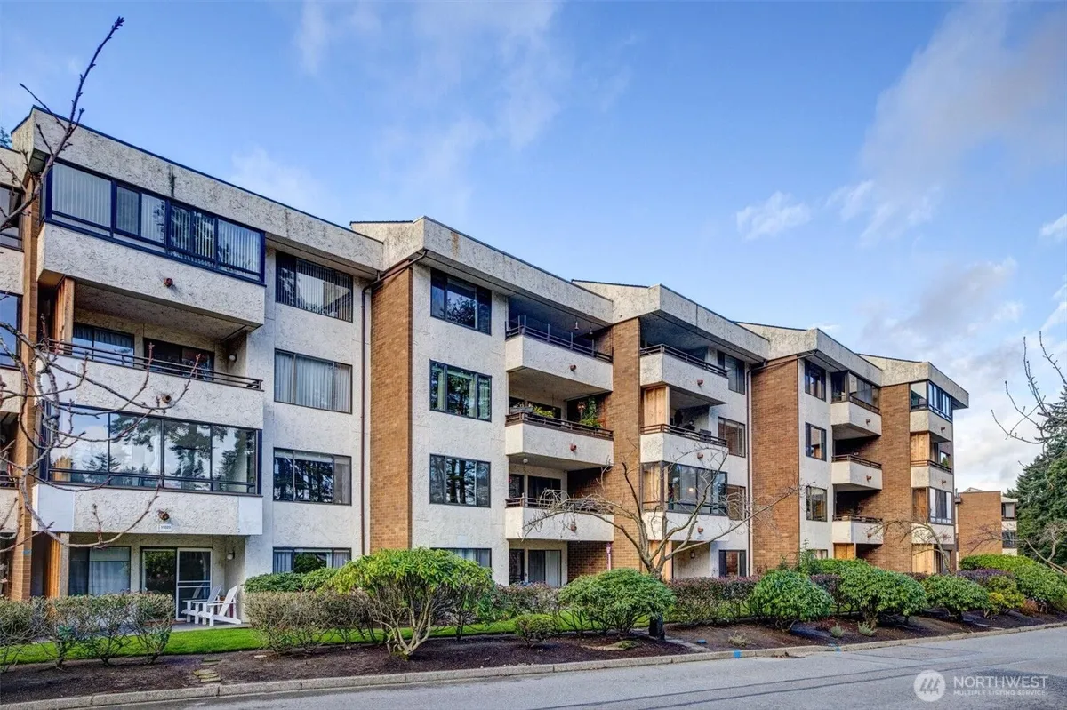 Property Slideshow image 1 of 32 | 11019 glen acres dr s apt b, Seattle, WA, 98168