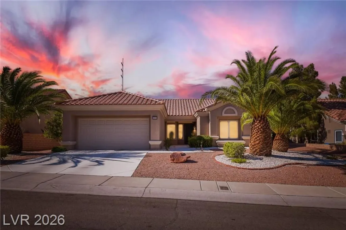 Property Slideshow image 1 of 39 | 10312 villa ridge dr, Las Vegas, NV, 89134