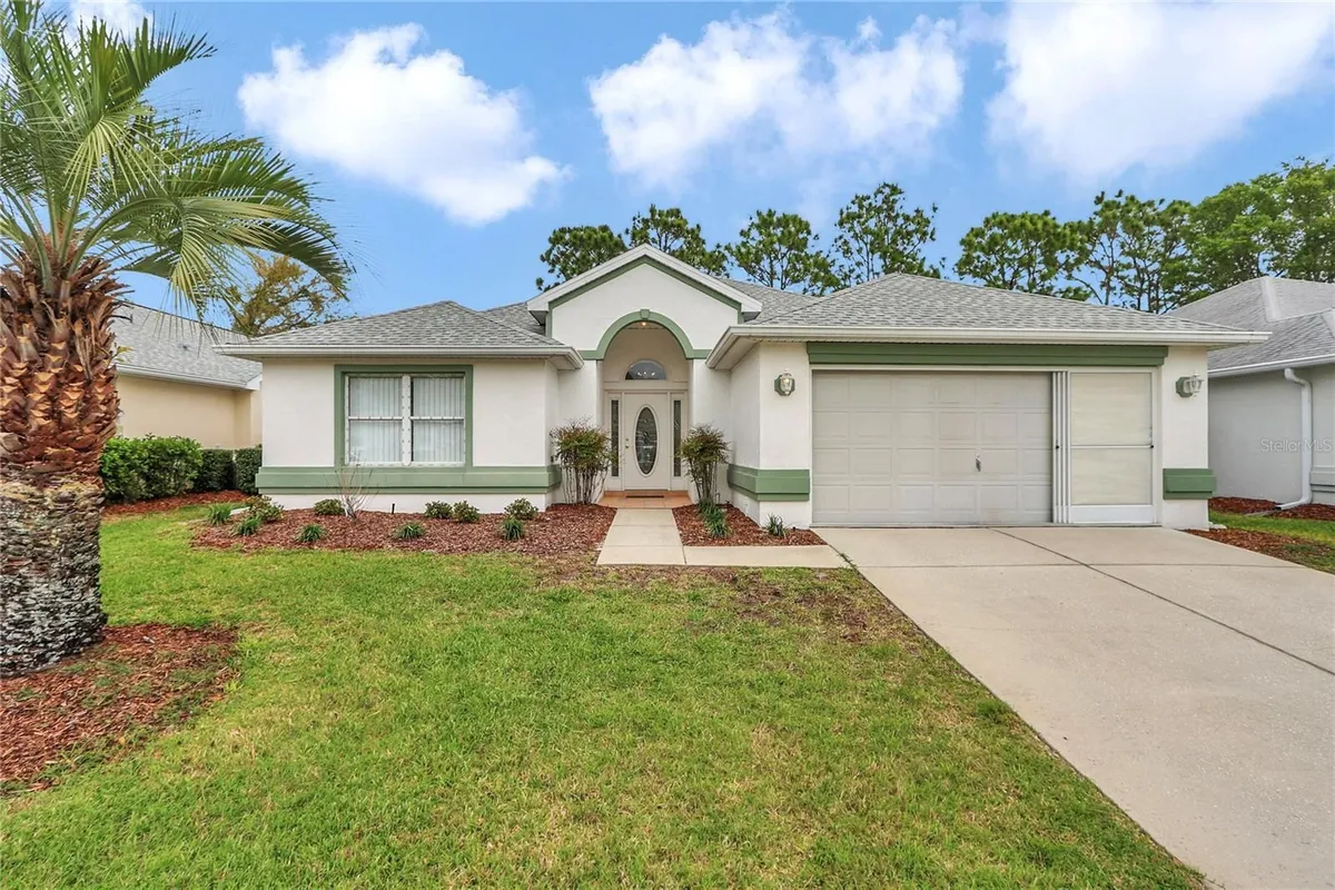 Property Slideshow image 1 of 60 | 6318 sw 117th loop, Ocala, FL, 34476