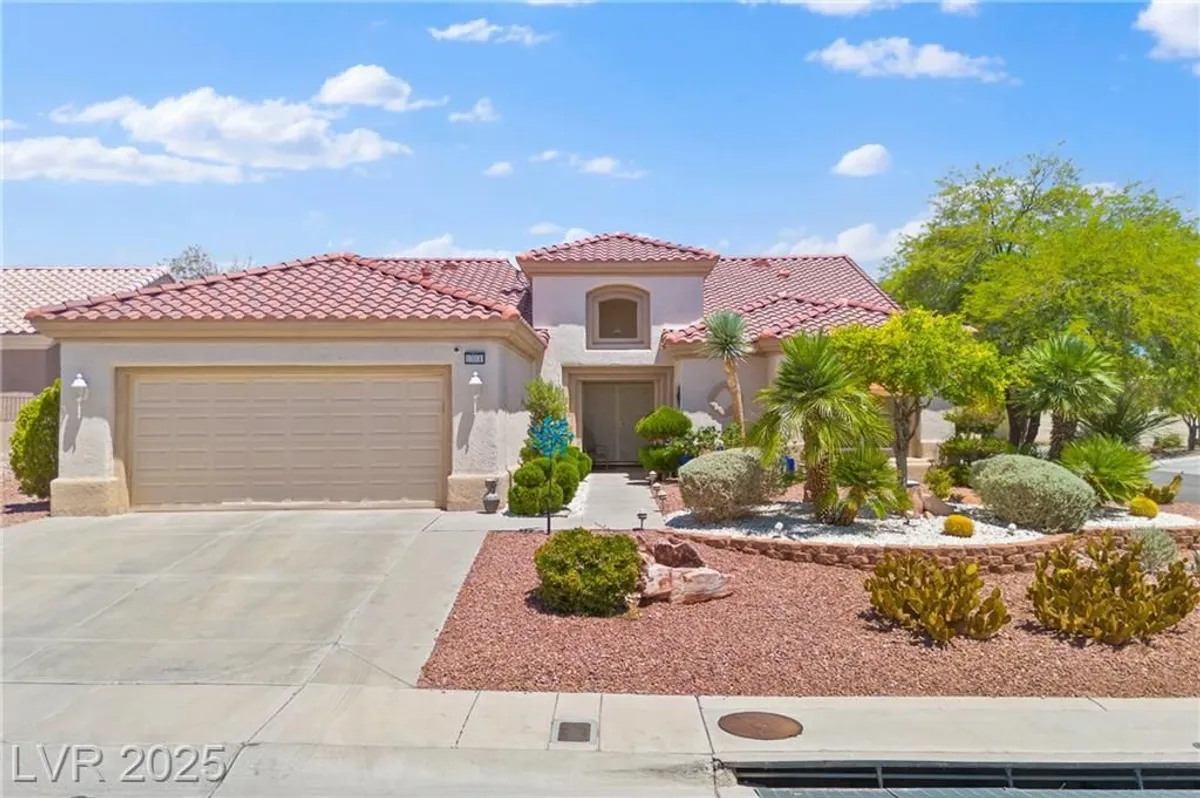 Property Slideshow image 1 of 49 | 10300 linfield pl, Las Vegas, NV, 89134