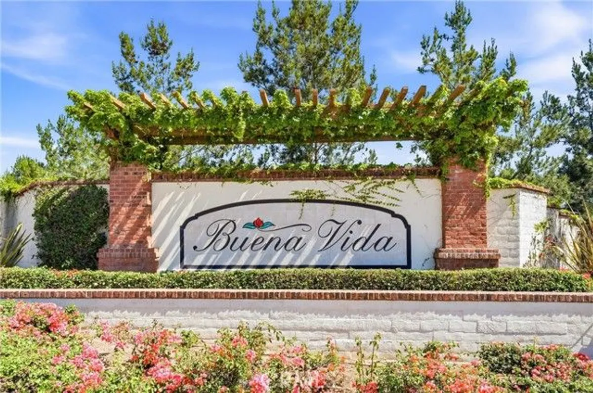 Property Slideshow image 1 of 53 | 220 buena vida dr 308, Brea, CA, 92823