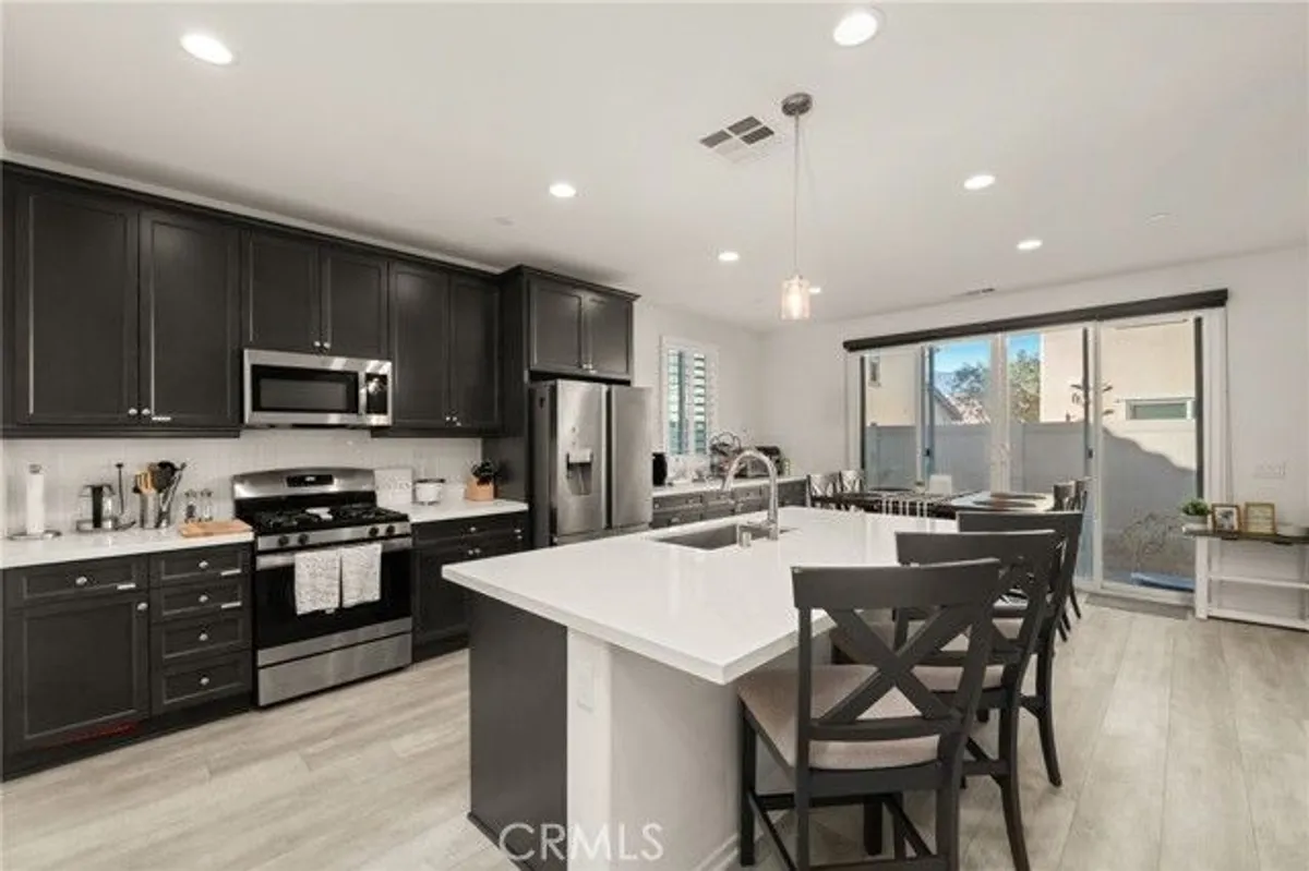 Property Slideshow image 1 of 39 | 24187 mason rd, Corona, CA, 92883