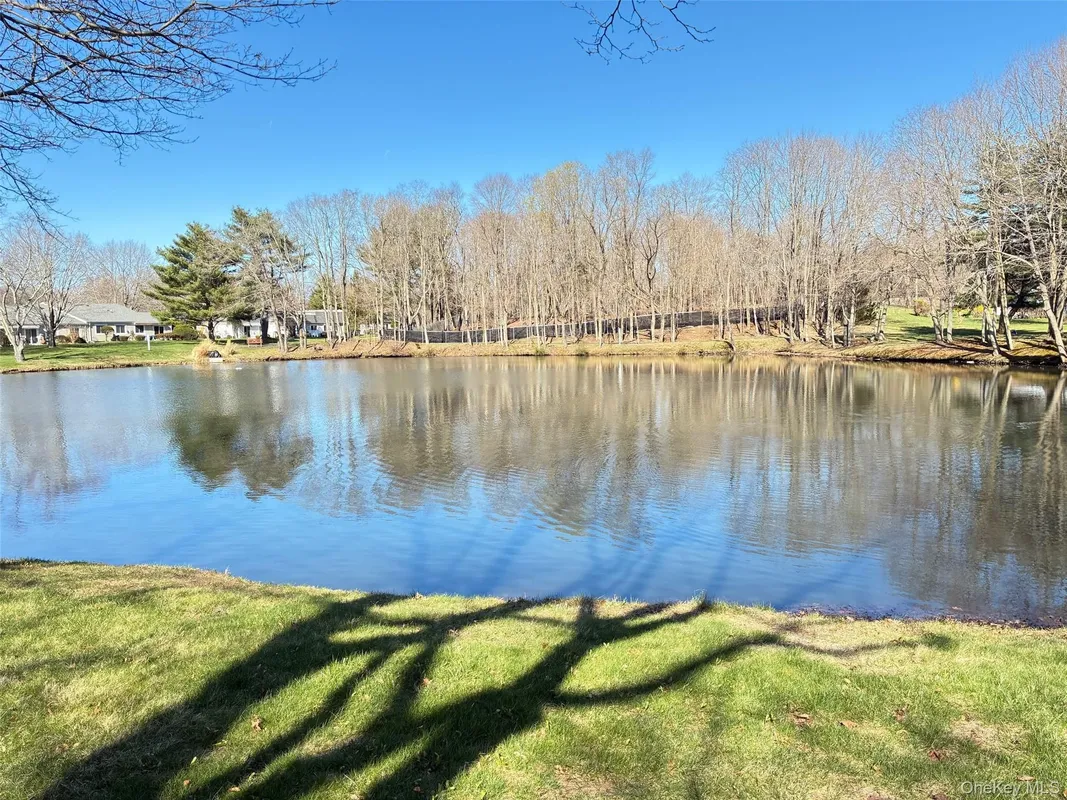 Property Slideshow image 1 of 4 | 707 bentley ct, Smithtown, NY, 11780