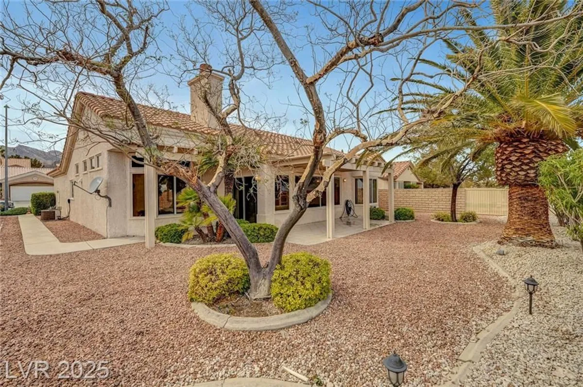 Property Slideshow image 1 of 51 | 3020 ripon dr, Las Vegas, NV, 89134