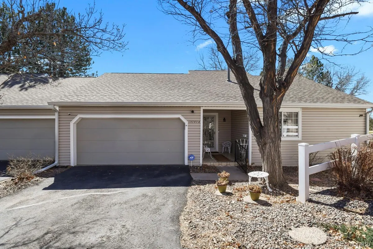 Property Slideshow image 1 of 50 | 13787 e marina dr b, Aurora, CO, 80014