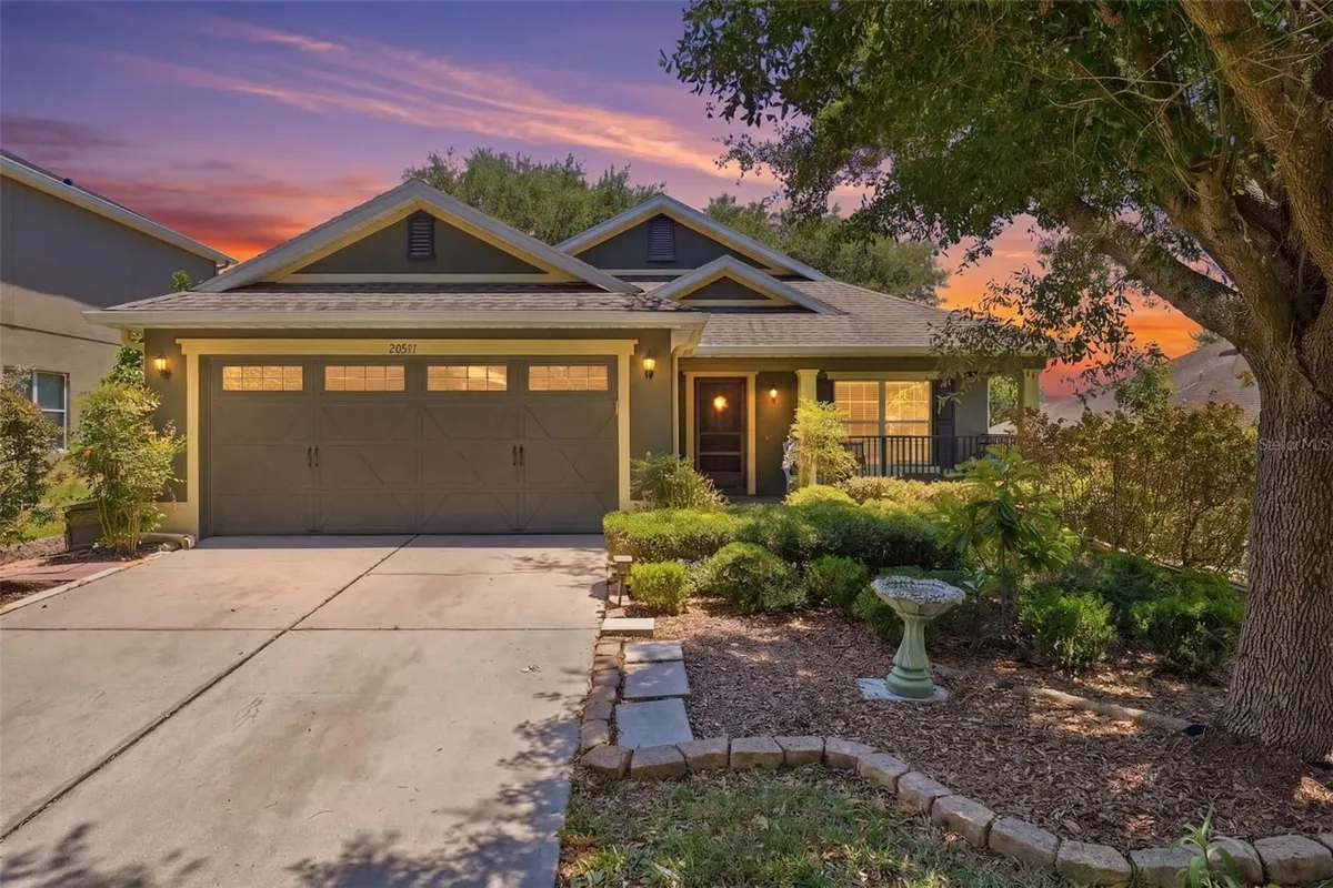Property Slideshow image 1 of 36 | 20831 sullivan ranch blvd, Mount Dora, FL, 32757