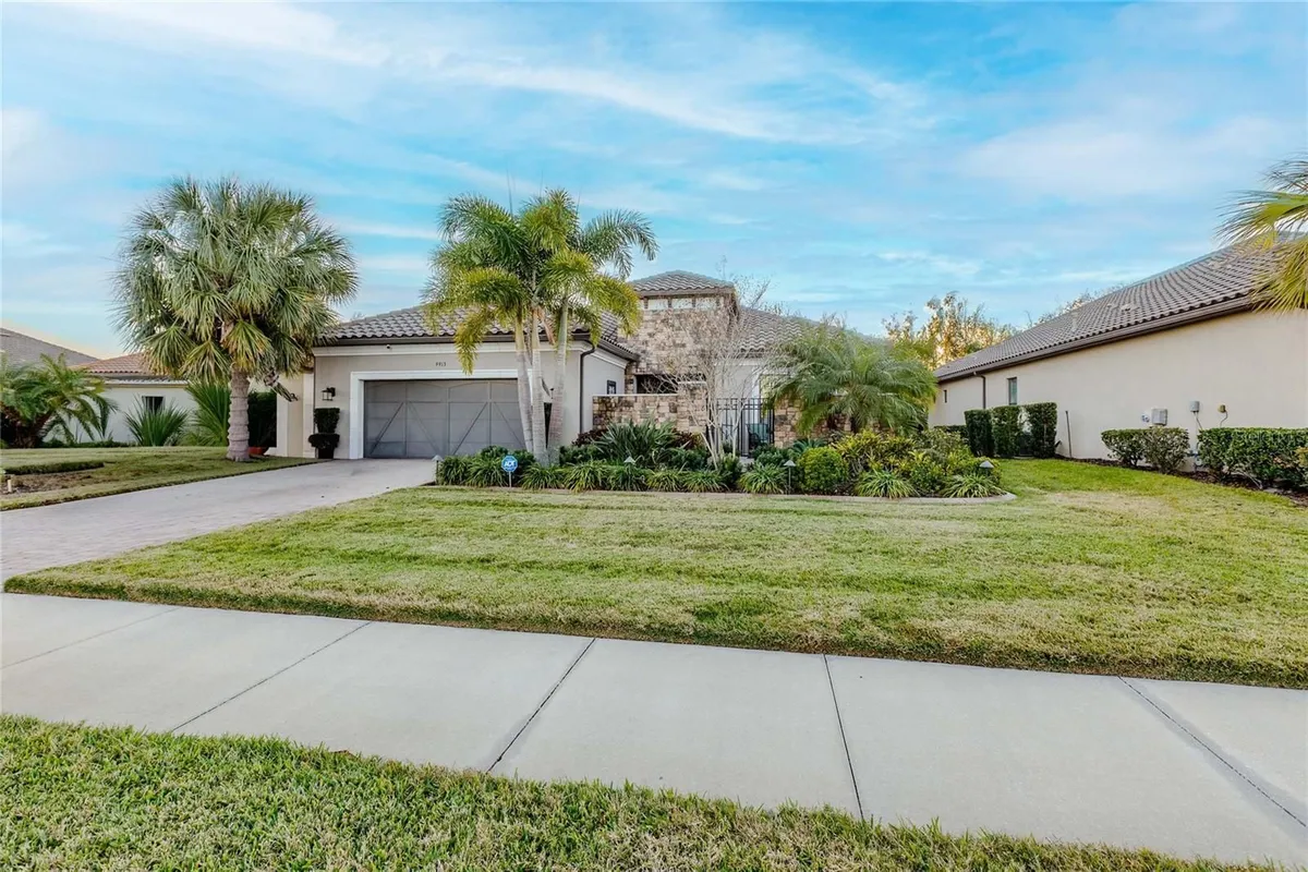 Property Slideshow image 1 of 58 | 9913 wicker park pl, Palmetto, FL, 34221