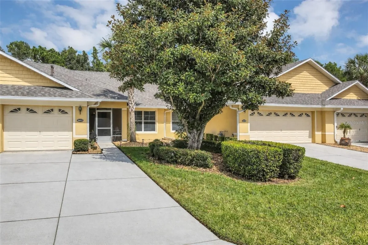 Property Slideshow image 1 of 44 | 26925 white plains way, Leesburg, FL, 34748