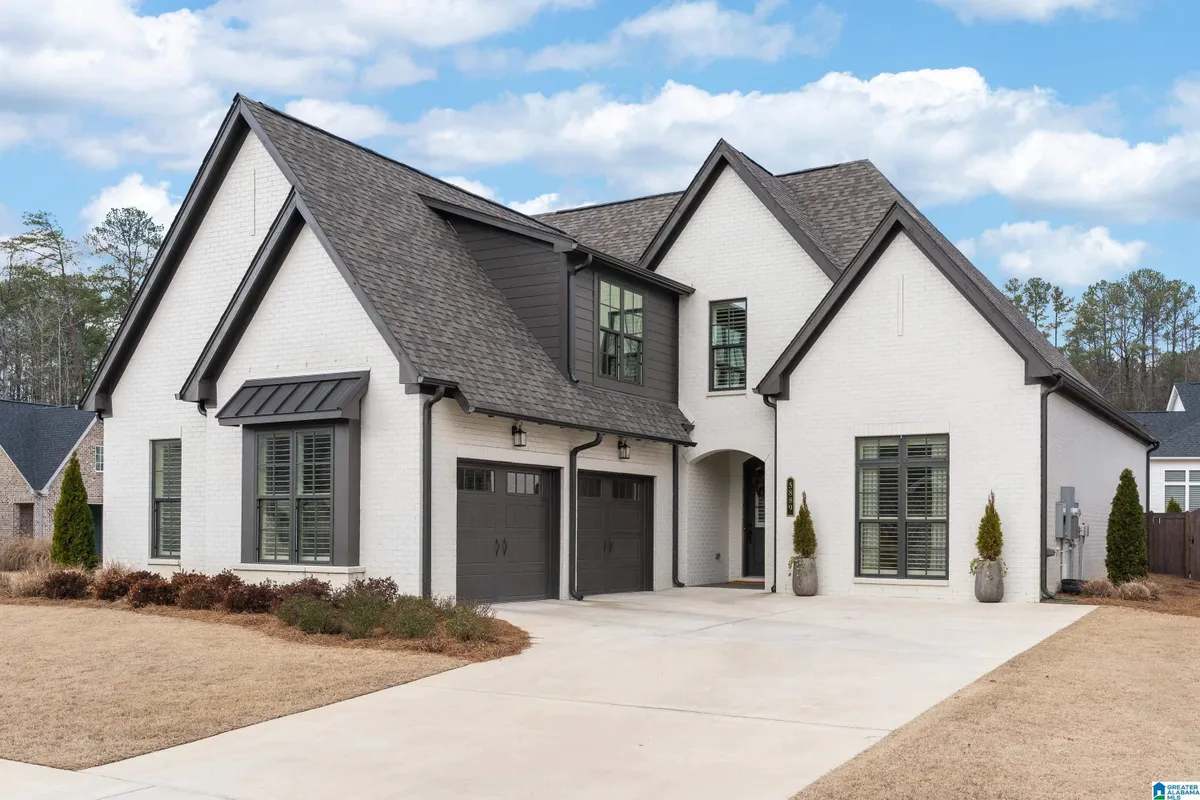 Property Slideshow image 1 of 66 | 5889 heather way, Hoover, AL, 35244