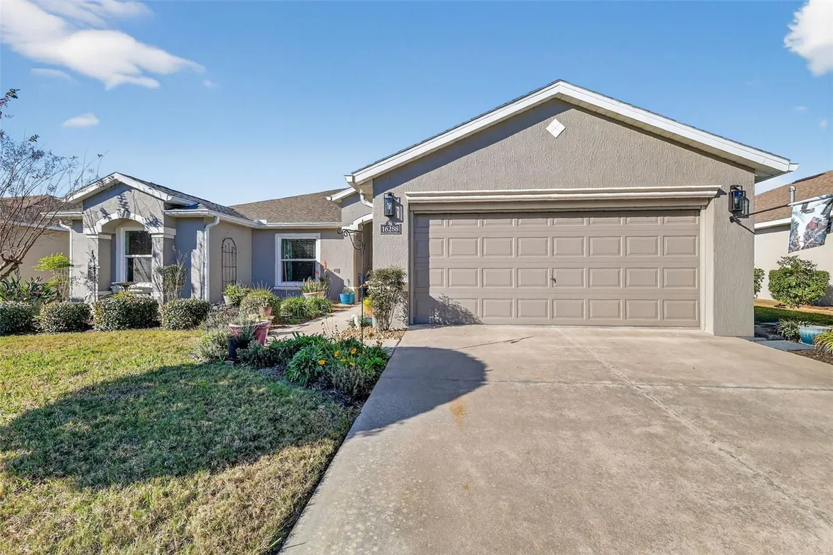 Property Slideshow image 1 of 30 | 16288 sw 14th avenue rd, Ocala, FL, 34473