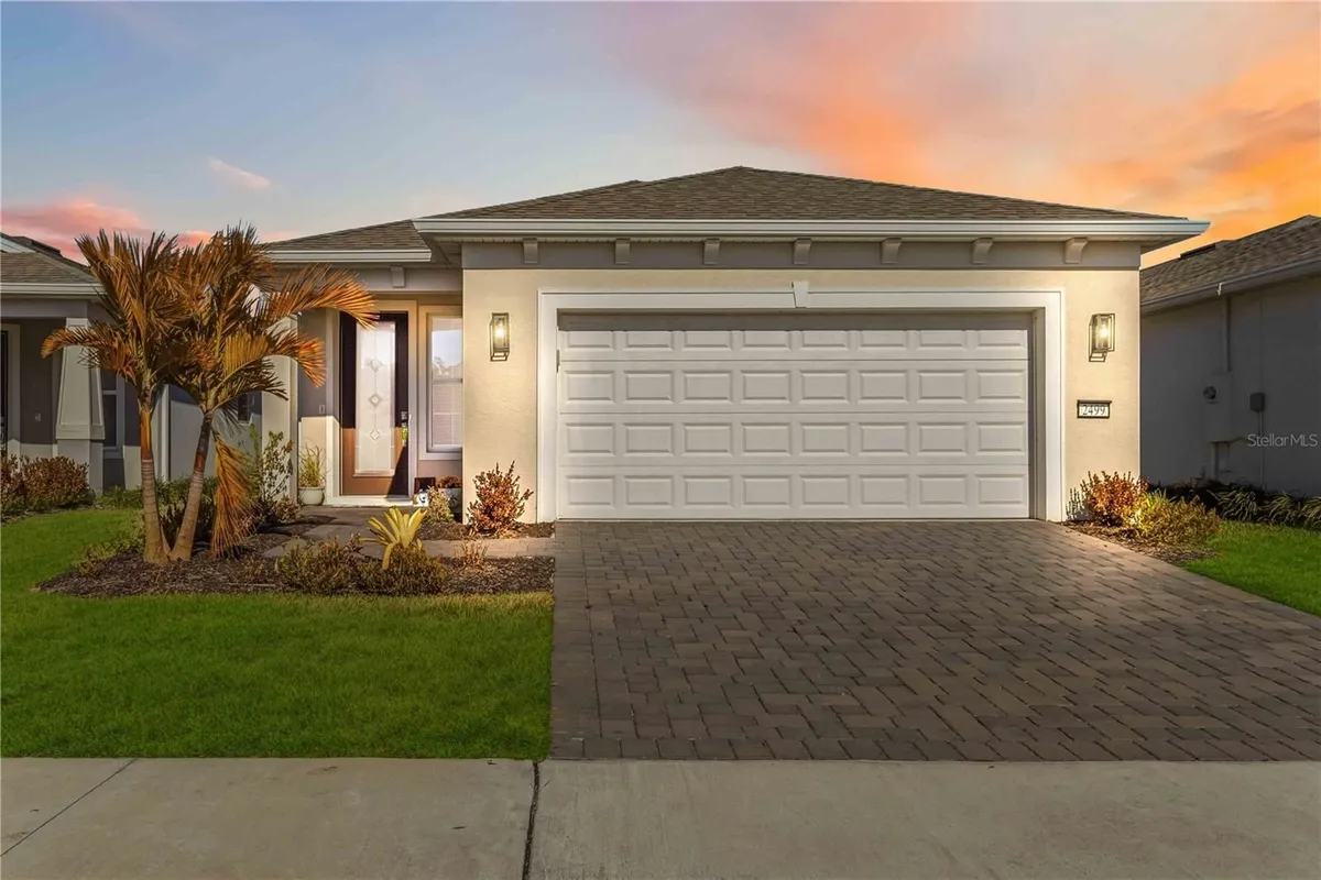 Property Slideshow image 1 of 46 | 2499 cliff way, St Cloud, FL, 34771