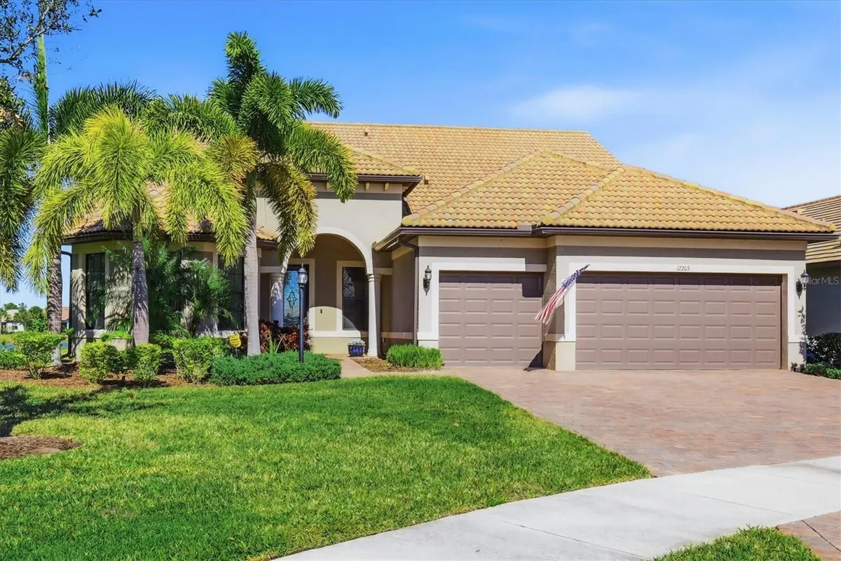 Property Slideshow image 1 of 79 | 17203 corinna pl, Bradenton, FL, 34202