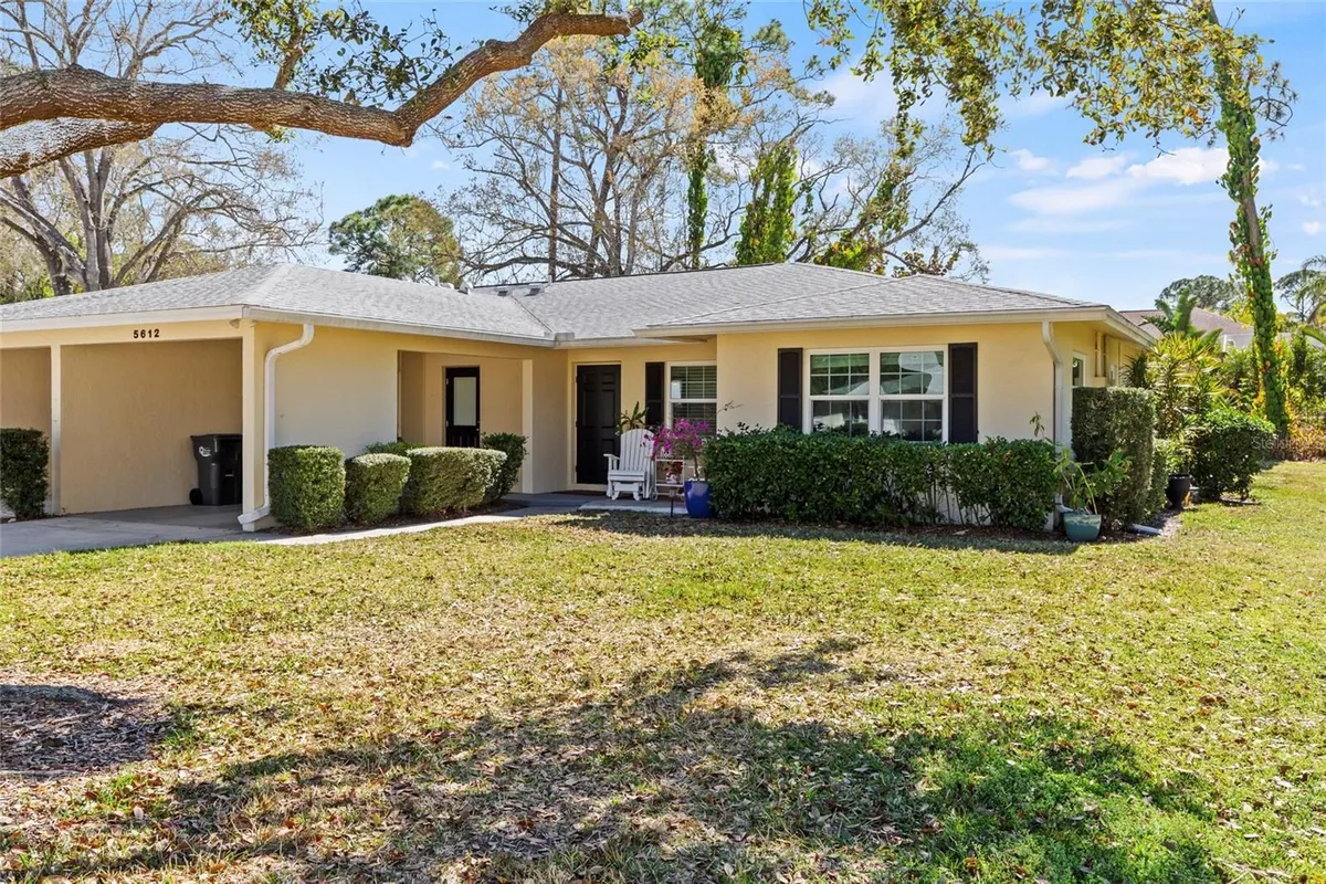 Property Slideshow image 1 of 25 | 5612 palm aire dr, Sarasota, FL, 34243