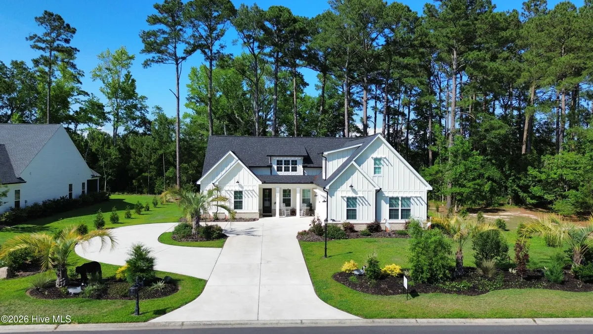 Property Slideshow image 1 of 86 | 1220 n middleton dr, Calabash, NC, 28467