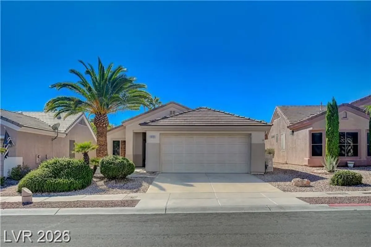 Property Slideshow image 1 of 33 | 1991 high mesa dr, Henderson, NV, 89012