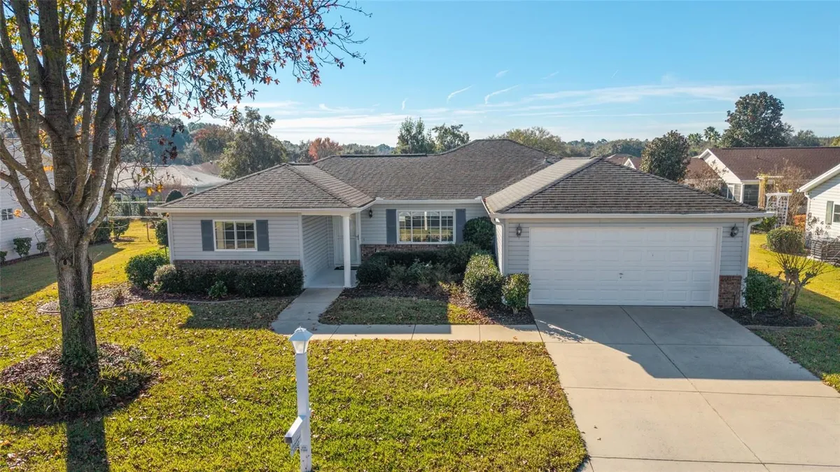 Property Slideshow image 1 of 79 | 11552 sw 138th ln, Dunnellon, FL, 34432